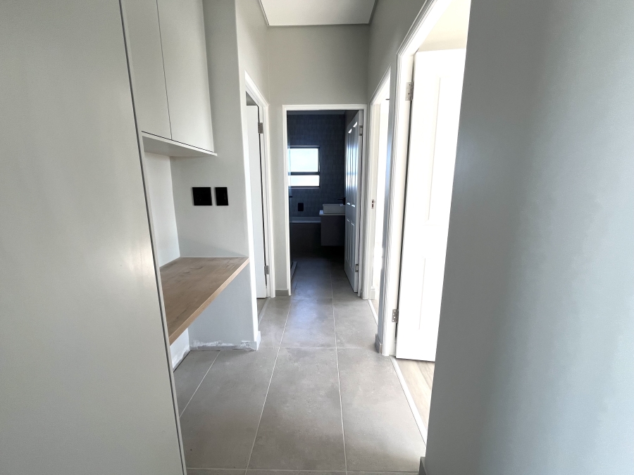 4 Bedroom Property for Sale in Sandown Western Cape